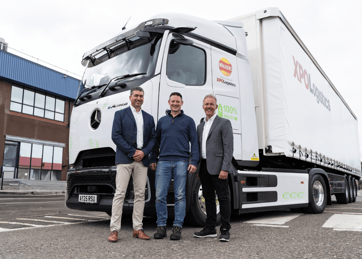 https://www.pepsico.co.uk/images/unitedkingdomlibraries/1_news/pepsico-x-xpo-logistics-partnership-with-electric-trucksc62fb326-003a-43d6-9d00-ad729abdf006.png?Status=Master